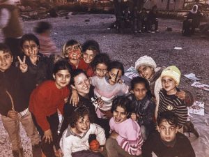 Nicolle Hodges with the kids from Kara Tepe Refugee Camp, Lesvos